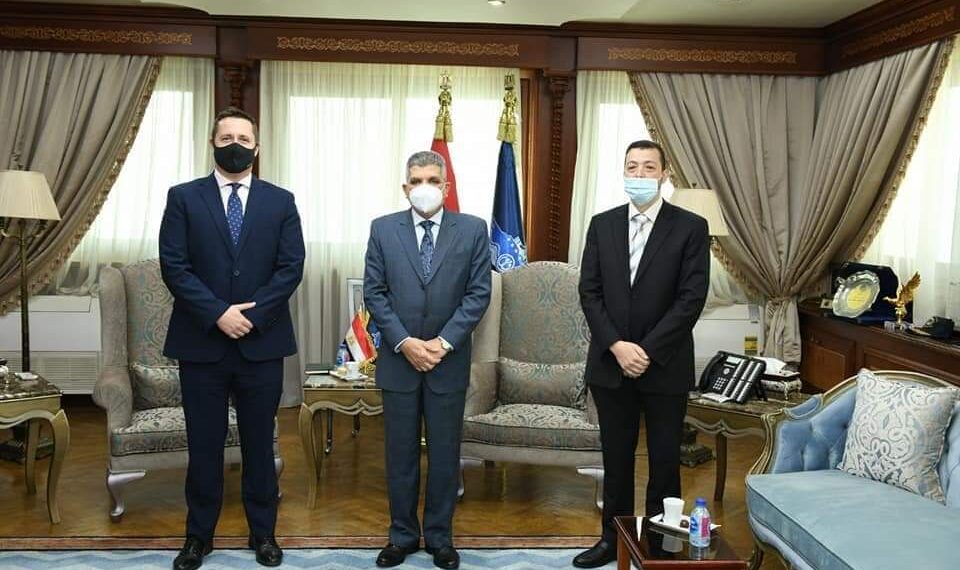 الفريق أسامة ربيع يبحث سبل التعاون المشترك مع المكتب الأمريكي للملاحة ABS في مجالات الاستدامة البيئية و التحول الرقمي