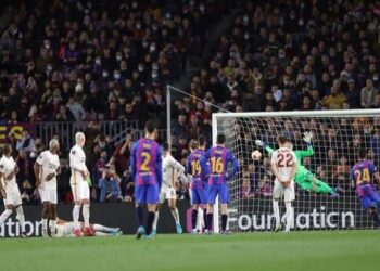 جالاتا سراي يجبر برشلونة على التعادل بالدوري الأوروبي