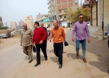 بالصور: تشميع محل شهير بمنوف بعد ضبط بيعه لحبوب