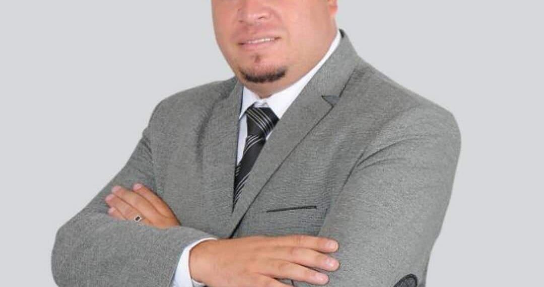 أسرة جريدة ميتا الصحفية تهنئ الأستاذ أسامة أبو زيد بمناسبة عيد ميلاد سيادته