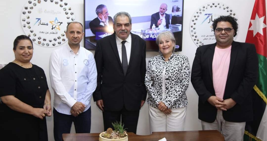 الدكتور مصطفى كامل الخبير الدولي في شؤون المناخ والطبيعة في استقبال أسرة ( مسار7 ) في الاردن