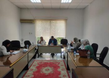 صحة مجلس الأمناء تجتمع بالطب البيطري والجهات المعنية لحل قضية الكلاب الضالة