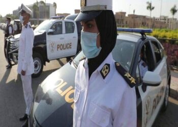 ضبط حرامية المصنع ” .. الأمن يكشف تفاصيل صور لص مكبل اليدين بالبساتين