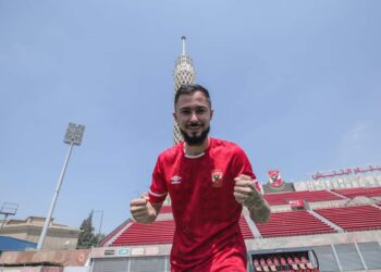 برونو سافيو يحتفل بوصول حسابه على انستجرام لـ 20 ألف متابع