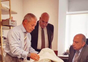 وزير قطاع الأعمال العام يتابع مستجدات تنفيذ مشروع تطوير شركات الغزل والنسيج