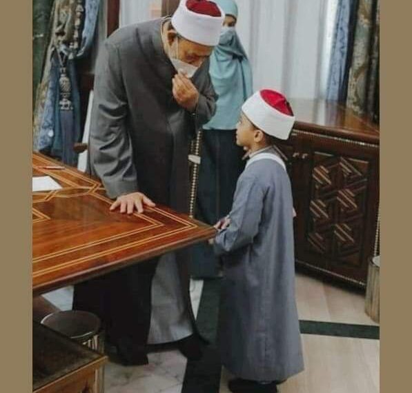 معاش شهري لكل أزهرى