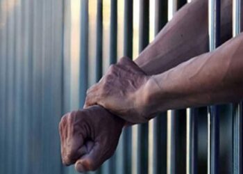 حبس الطالب منتحل صفة طبيب