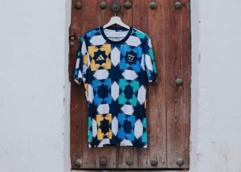 🔷 “إنذار” مغربي🇲🇦 احتجاجا على القميص الجديد لمنتخب #الجزائر🇩🇿