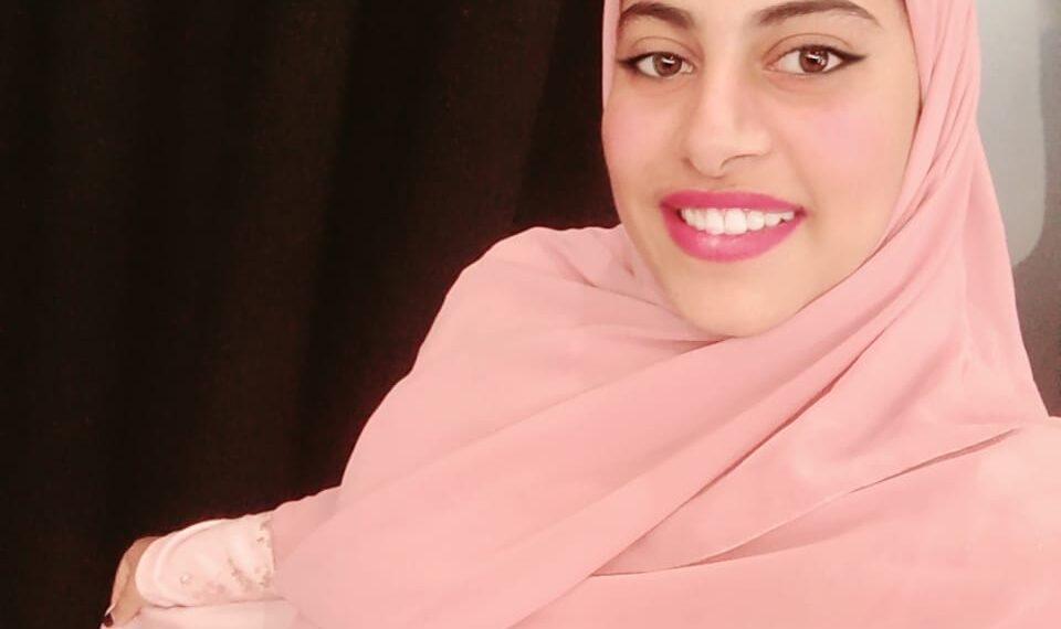 الدين ليس فيصلا وإنما الأخلاق من تحكم