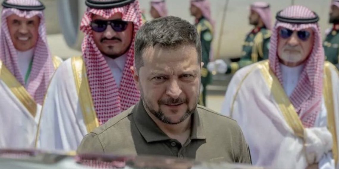 اجتماع الجامعة العربية الاخير واجبار القادة العرب على حضور زيلينيسكى مؤتمرهم وتقديم مساعدات مالية