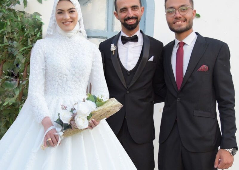 تهنئه بمناسبه زفاف شقيقه الاستاذ محمود كامل