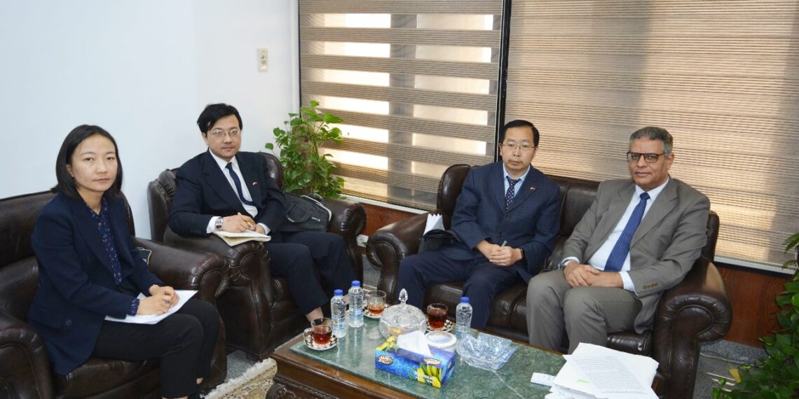 هيئة الاستشعار من البُعد تستقبل وفدًا من السفارة الصينية