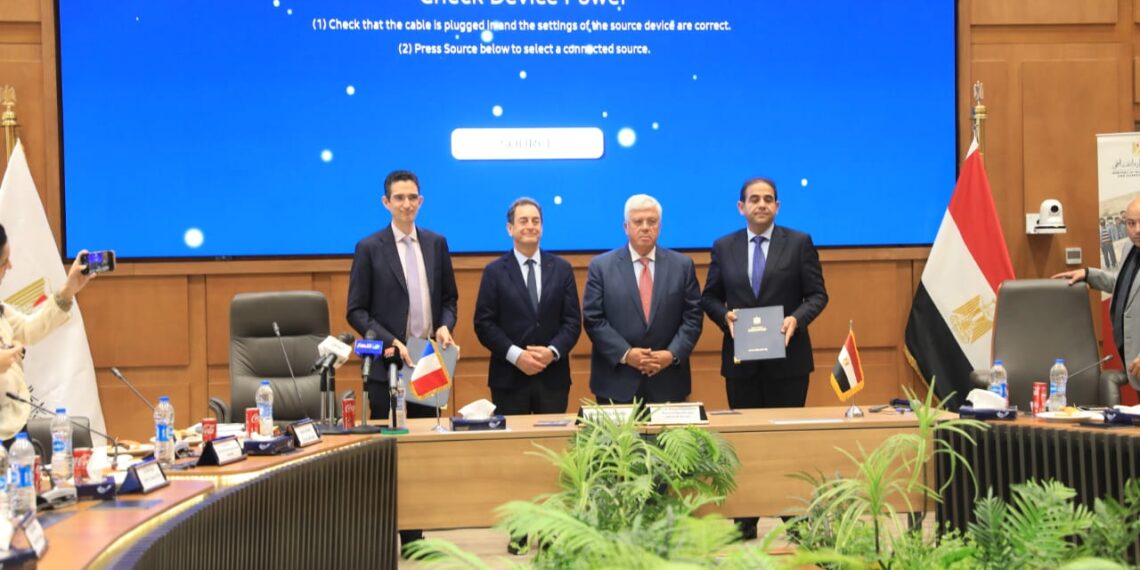 وزير التعليم العالى يشهد توقيع أضخم اتفاق إطارى للشراكة الدولية بين الجامعات المصرية والفرنسية
