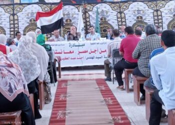 وكيل أول تعليم الشرقية يشهد فعاليات مبادرة من أجل مصر معنا نستطيع بمدرسة ديرب نجم الثانوية الصناعية بنات