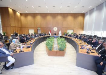 وزير التعليم العالي يرأس الاجتماع الأول للمجلس التنفيذي للإستراتيجية الوطنية للتعليم العالي والبحث العلمي