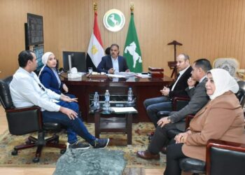 محافظ الشرقية يلتقي نواب البرلمان لإستعراض وحل مشاكل المواطنين بدوائرهم المختلفة