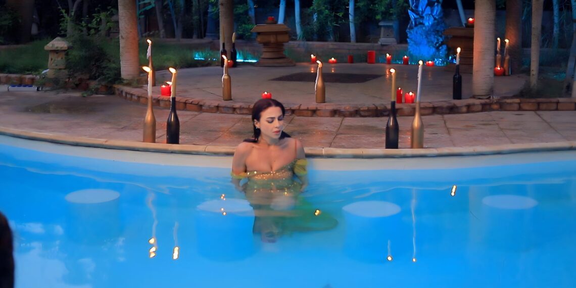 دوللي شاهين تكشف عن برومو أغنيتها الجديدة”انا الحاجة الحلوة”