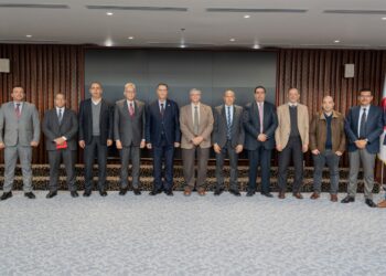 رئيس الجامعة اليابانية يستقبل  رئيس مجلس ادارة شركة أبو قير للأسمدة  لبحث سبل التعاون